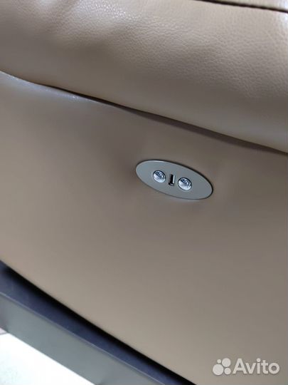 Кресло реклацнер электро в наличии