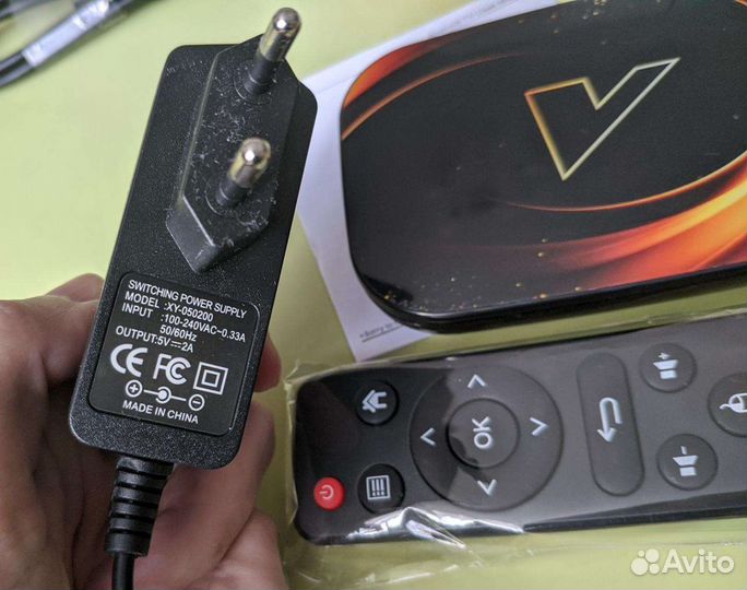 Тв приставка Smart TV BOX vontar X3 4/32 гб