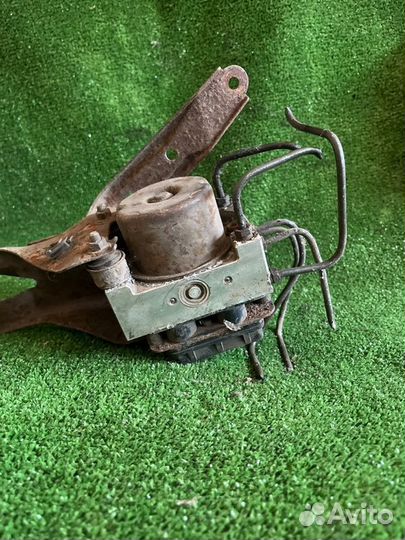 Блок ABS Mitsubishi Lancer 9 седан 1.6 4G18 2005