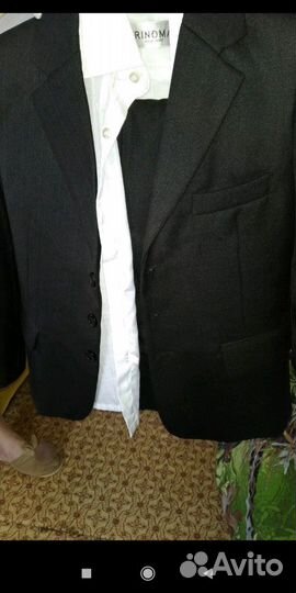 Костюм тройка тёмно-серый, почти чёрный