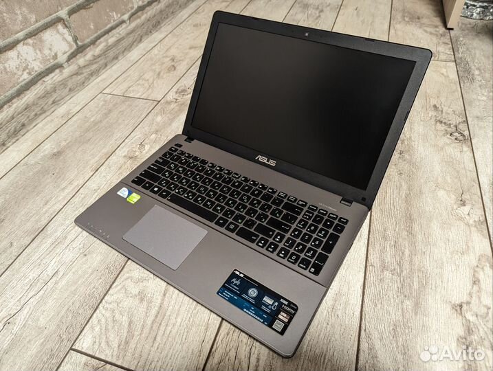 Игровой Asus Pentium 2117U/GT 720M(2гб)