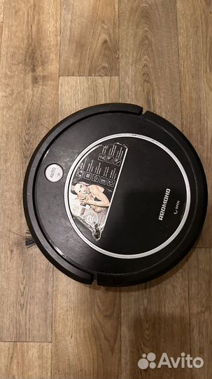 Робот пылесос