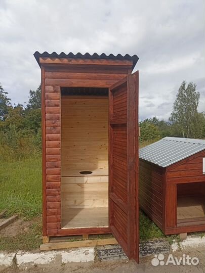 Дачный туалет деревянный