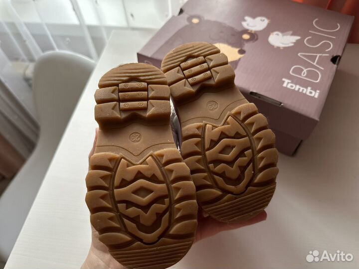 Ботинки демисезонные на девочку Tombi 23 размер