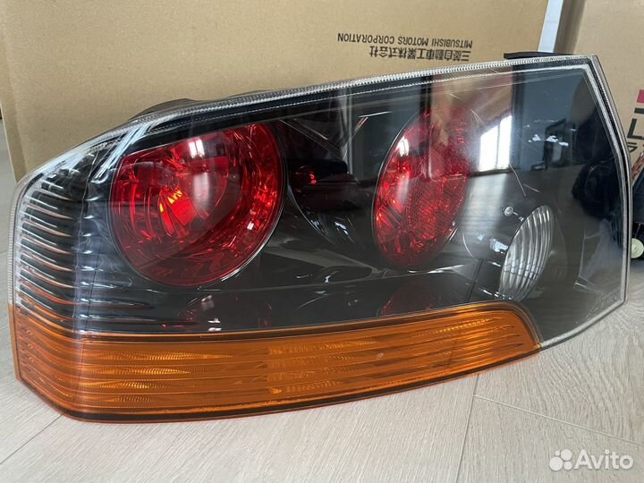 Фонари Lancer Evolution 9