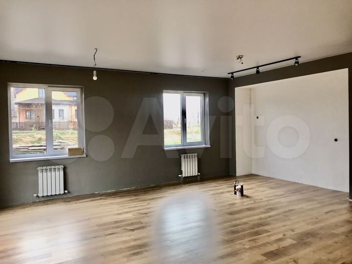 Коттедж 224,2 м² на участке 6 сот.