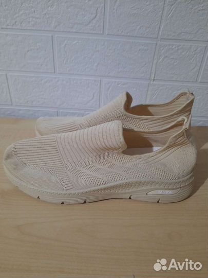 Обувь женская 40 размер