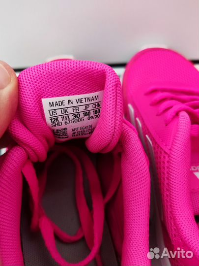 Кроссовки adidas 30