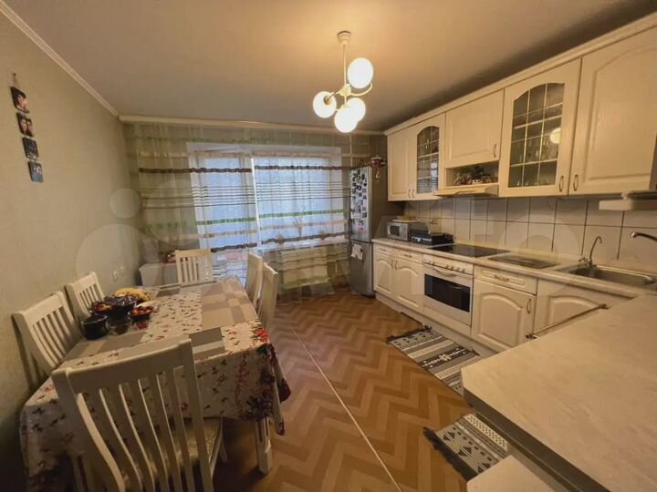 3-к. квартира, 85,8 м², 1/9 эт.