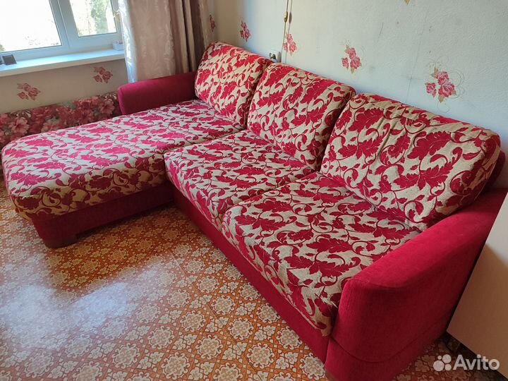 Угловой диван бу