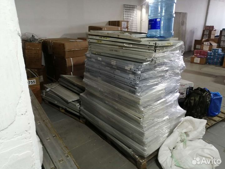 Полки стеллажные в ассортименте