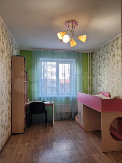 4-к. квартира, 79 м², 4/10 эт.