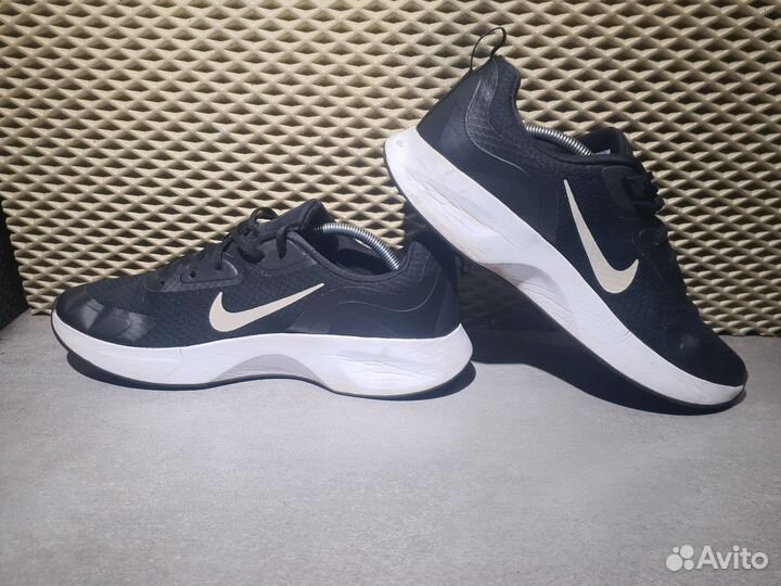 Кроссовки Nike оригинал 45