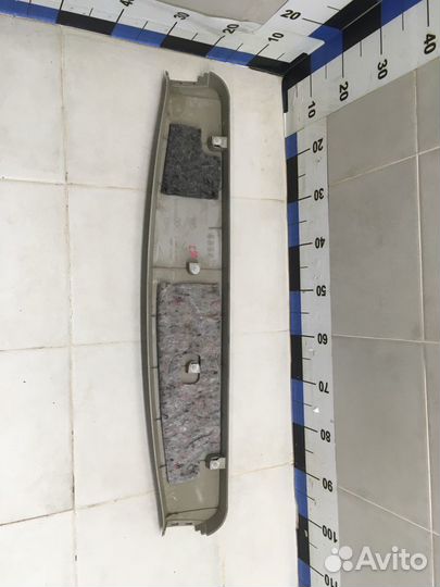 Обшивка двери багажника Legacy Outback (B13) 2003