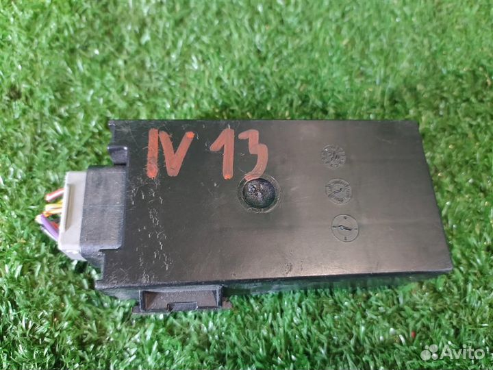 Реле обогрева сидений Ford Maverick TM1 2005