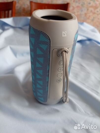 Портативная беспроводная колонка Defender