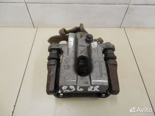 Суппорт задний правый Corolla E15 2006-2013