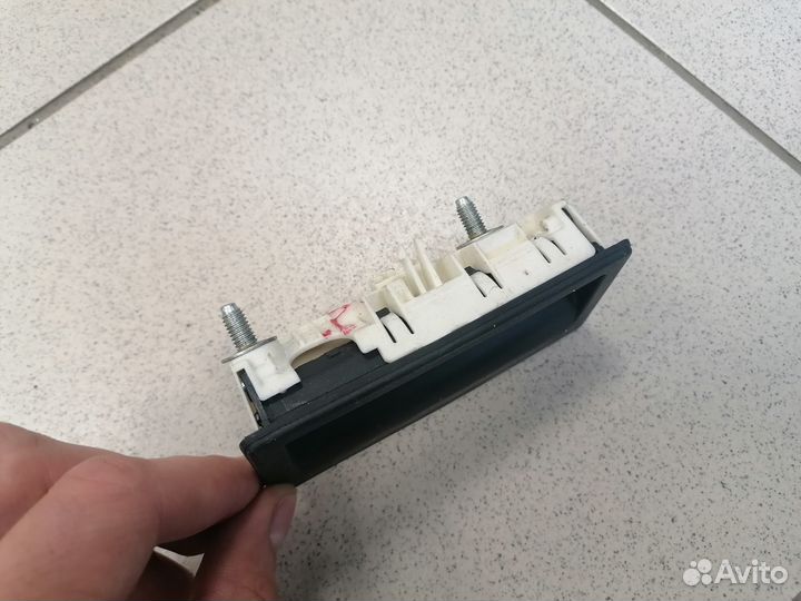 Кнопка багажника для VW Tiguan 2007-2014 Audi