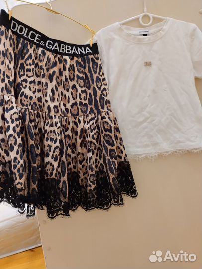 Продаю платья