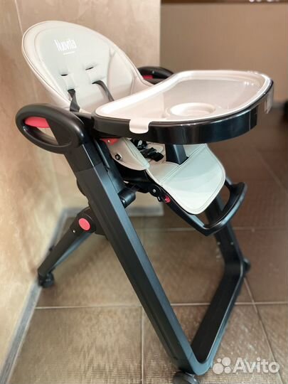 Стульчик для кормления nuovita futuro