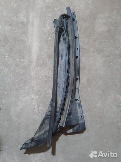 Жабо правое Mitsubishi Outlander Xl CW 3.0 2007