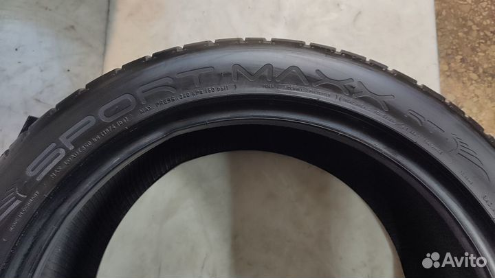 Dunlop Sport Maxx RT 245/45 R19 102Y