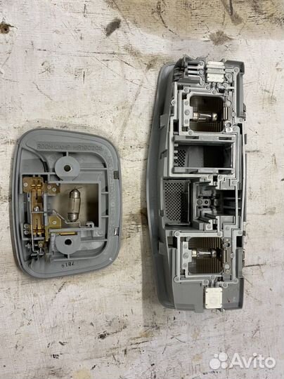 Mitsubishi outlander xl плафон салонный