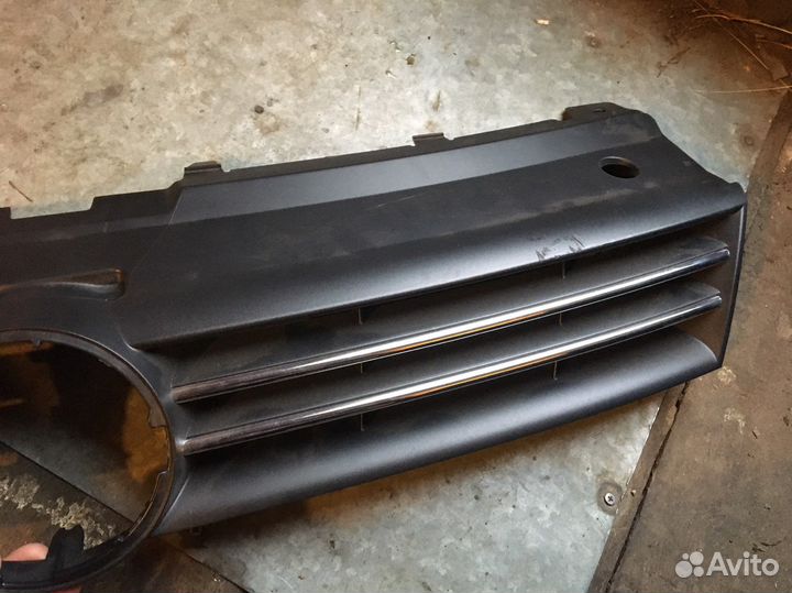 Решетка радиатора volkswagen polo