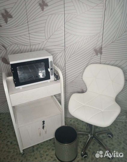Стул для мастера по наращиванию ресниц