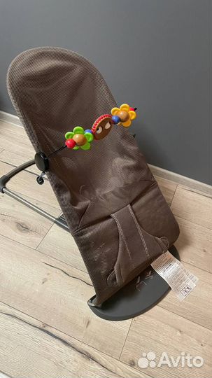Шезлонг babybjorn