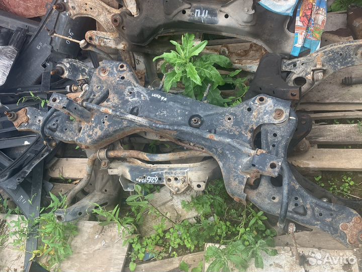 Skoda rapid рычаги