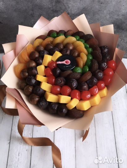 Букеты из сухофруктов, букеты из орехов