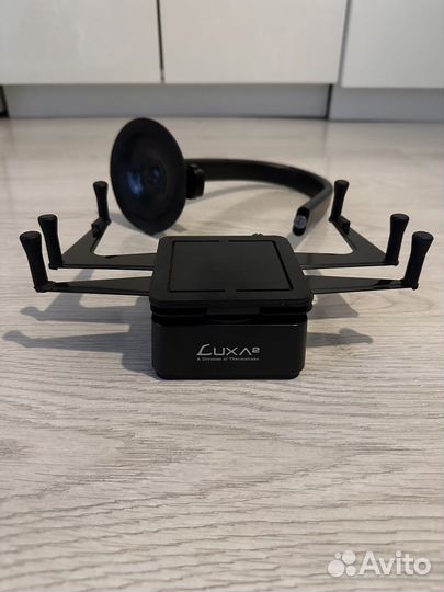 Держатель для планшета в машину Luxa2