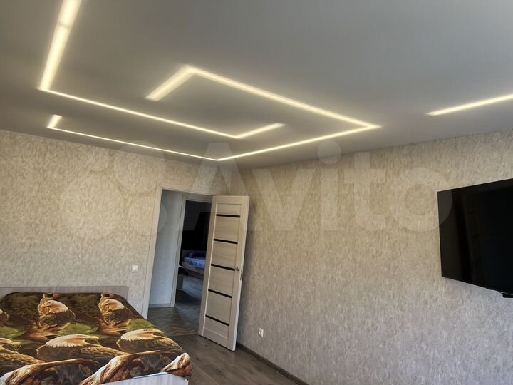 2-к. квартира, 61 м², 9/12 эт.