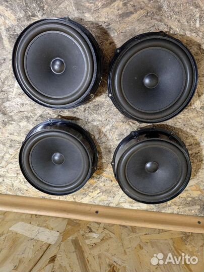 Динамик в Дверь туарег NF 7P6035454