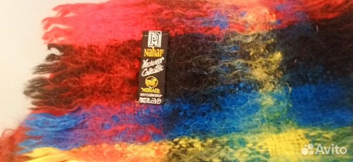 Мохеровый шарф красный и зеленый