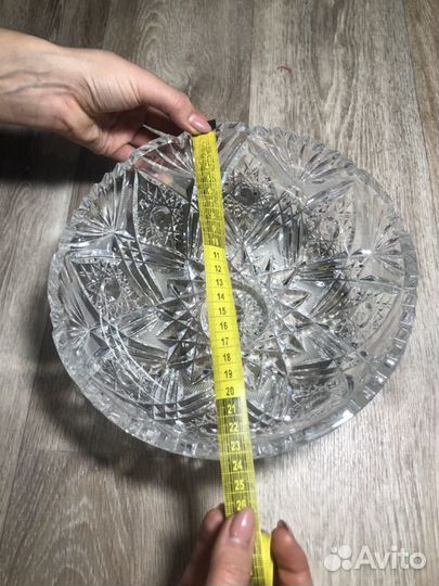 Ваза хрустальная