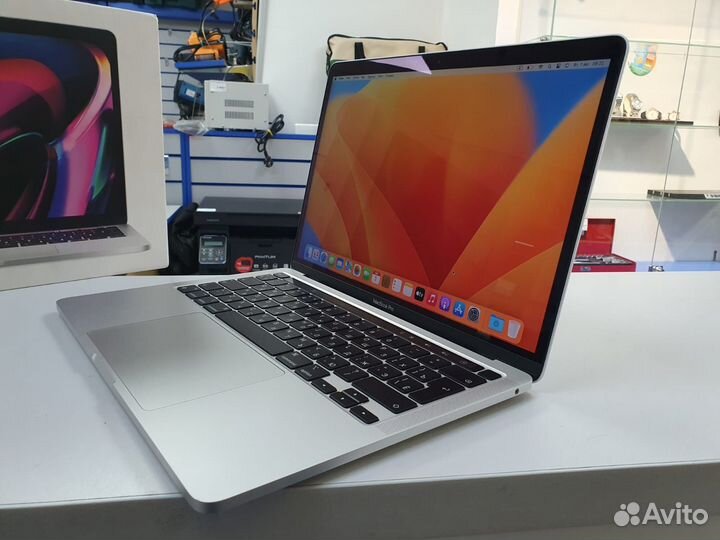 Macbook pro 13 M1 16/256gb id133020