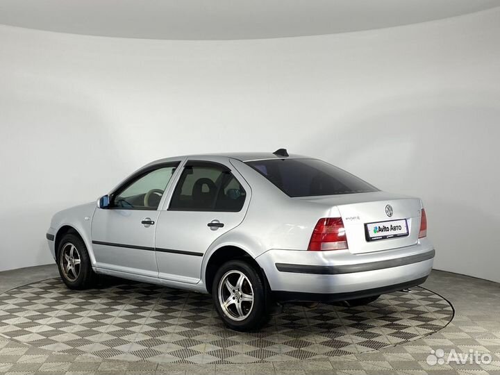 Volkswagen Bora 1.6 МТ, 2001, 330 000 км