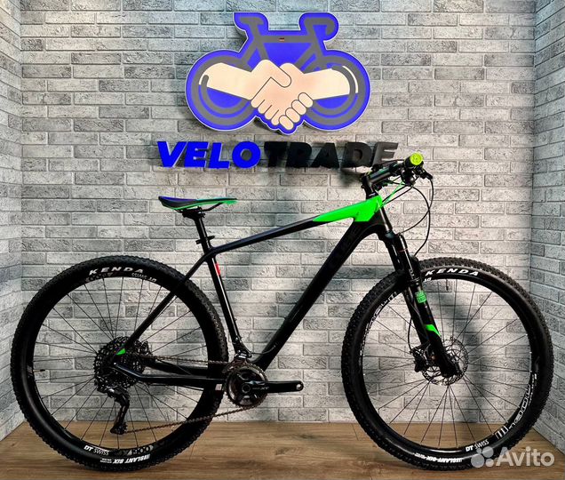 Cube Reaction Race C:62 Carbon 29/Рама 21 (2021)