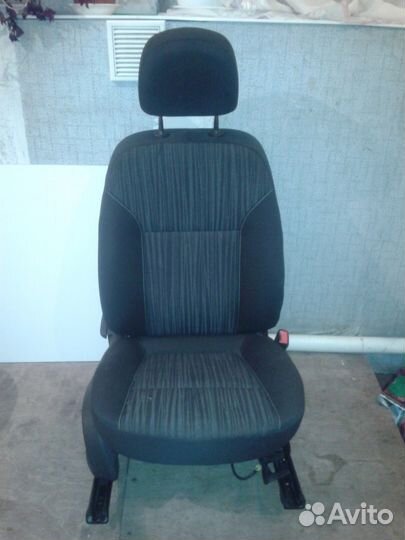 Сиденья на opel astra j опель астра j правая