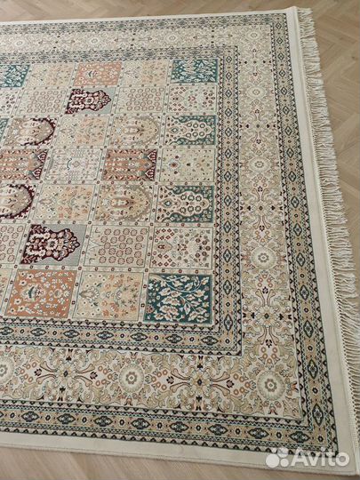 Ковер шерстяной 2.5 на 3.5