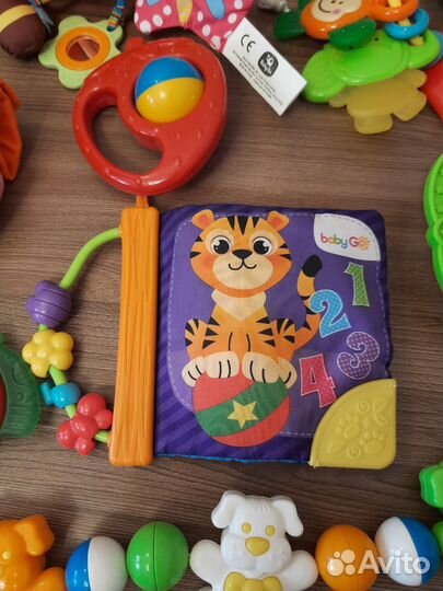 Погремушки и грызунки пакетом