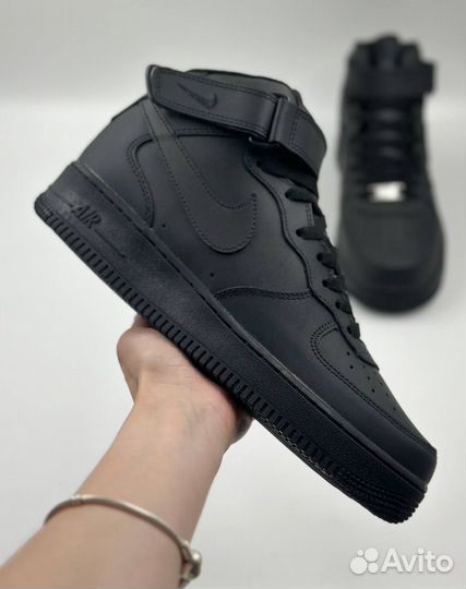 Кроссовки Nike Air Force 1 High (с мехом) черные