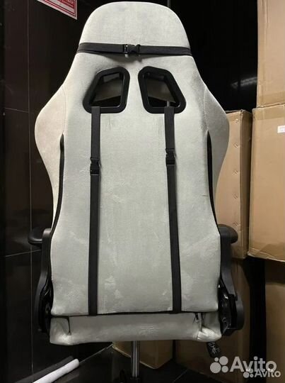 Компьютерное игровое (геймерское) кресло. Новые