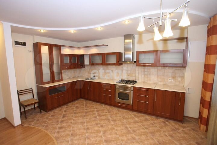 4-к. квартира, 105,3 м², 4/5 эт.