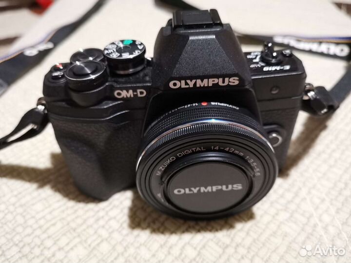 Olympus om-d e-m10 mark iv 4 kit