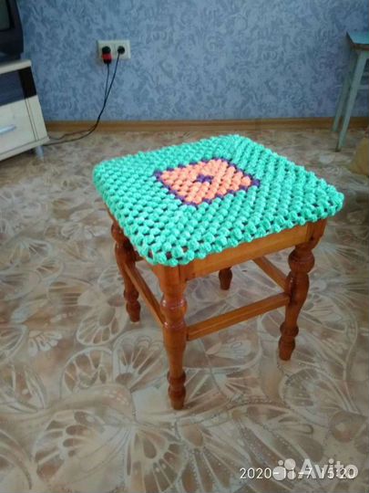 Чехол на табурет