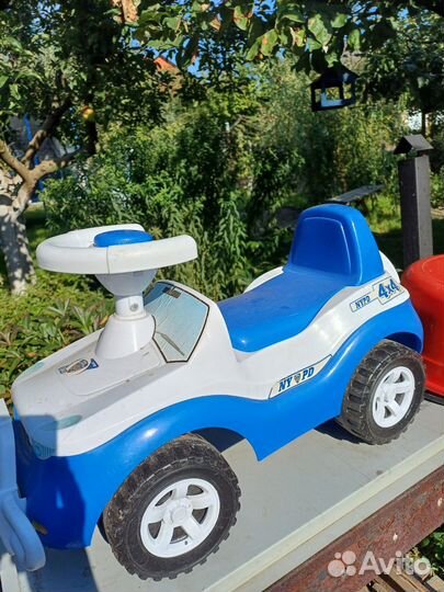 Машинка-каталка