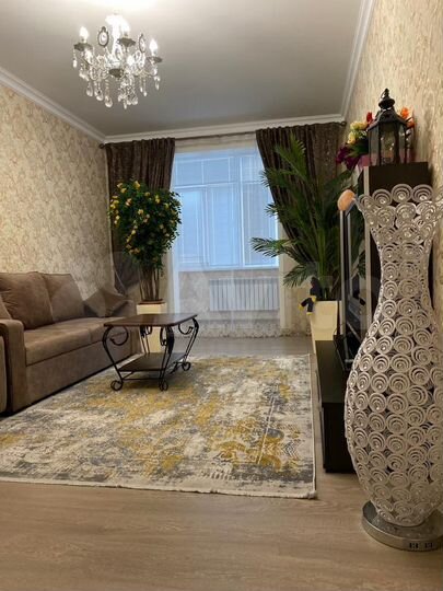 2-к. квартира, 90 м², 6/16 эт.